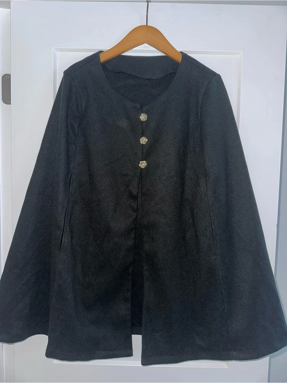Black Cape - Never worn